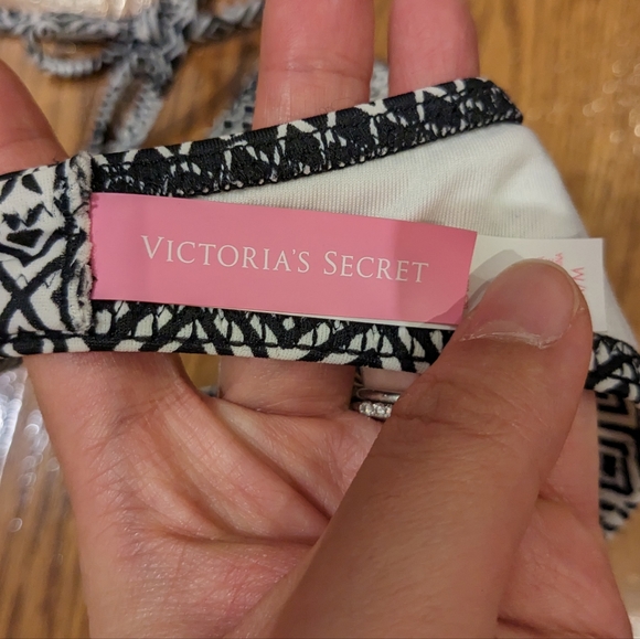 VICTORIA SECRET Swim Bikini Top size M - Picture 4 of 5